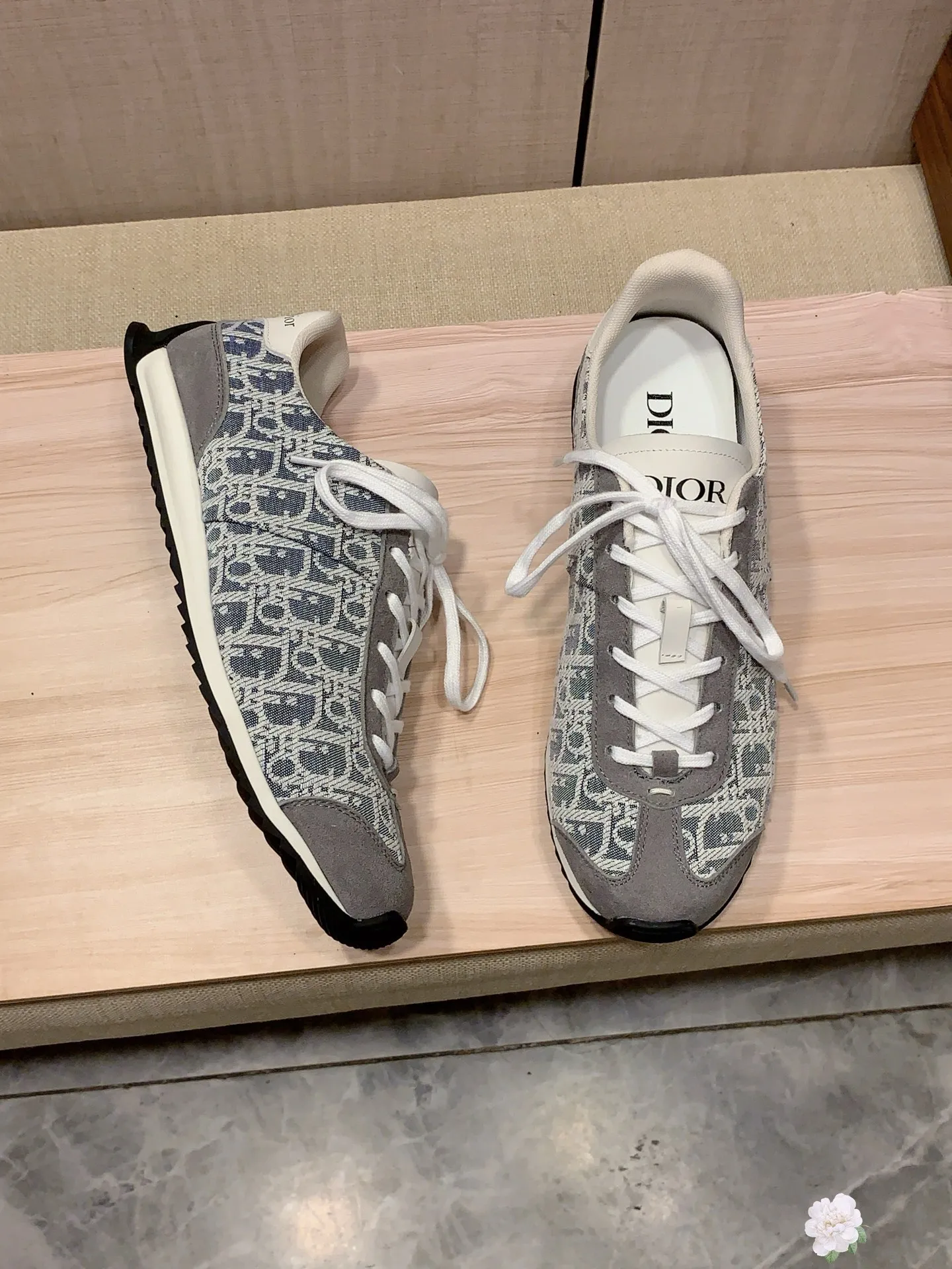 Men's Men's Shoes💰442💰💰🎩🎩[Lightning][Lightning] "Dior DIOR*" The latest and most popular casual shoes, top brand [seduce] luxury ~ purchasing agency, top ~ quality. [Strong] The upper is made of imported breathable cowhide with woven material ➕ breathable sheepskin feet (•) and fine workmanship. The original stylish and stylish soft rubber wear-resistant and non-slip outsole is light and comfortable on the feet. The real thing looks better when photographed in real life. 413: Code: 35-44, 45.46 can be customized, 8️⃣ colors selected